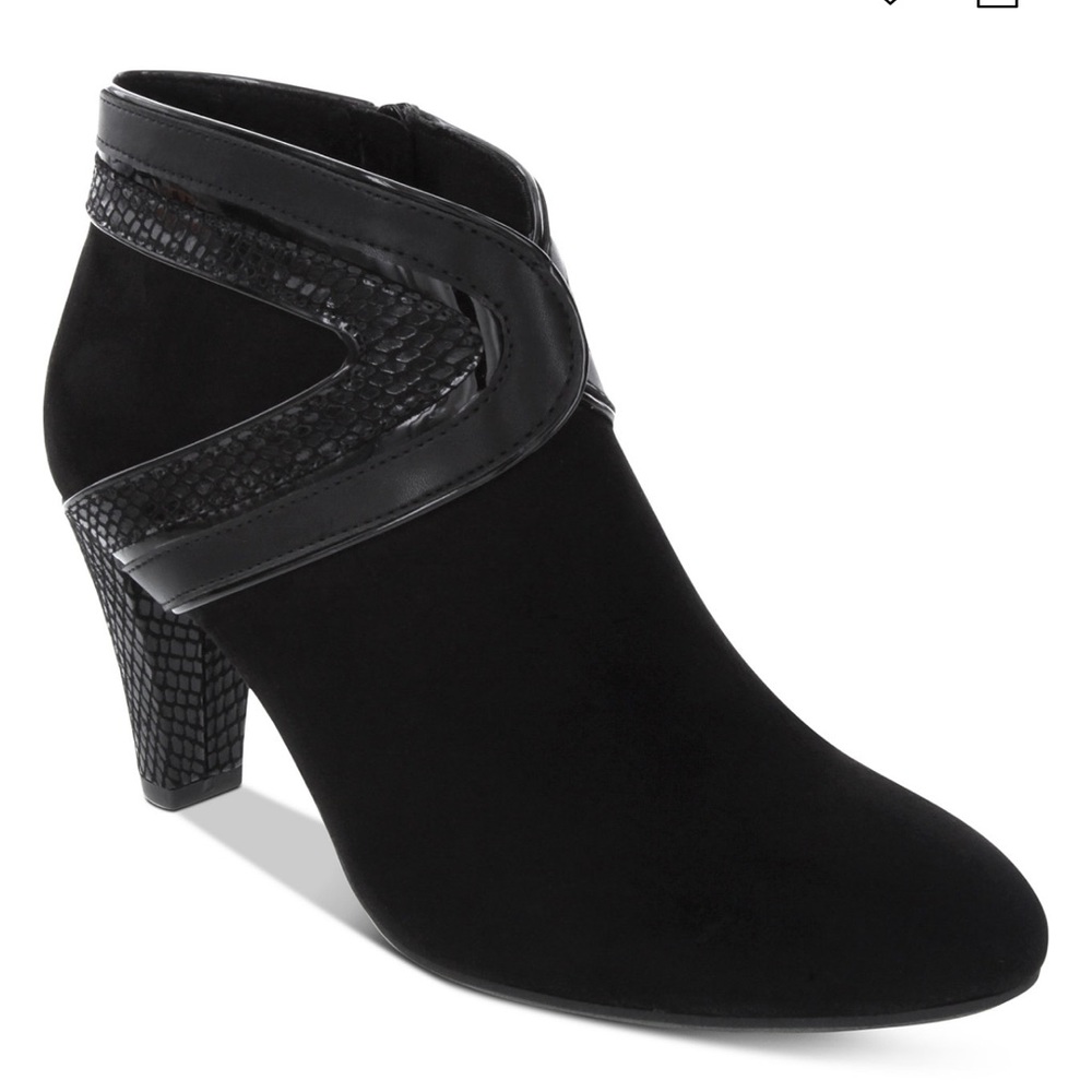 New Wendaa Dress Booties 9M